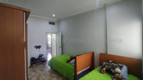 Imagen 17 de 23 de Preciosa Casa Tipo Townhouse Urb. Privado Valle Paraíso Turmero 23-3845 Ejc