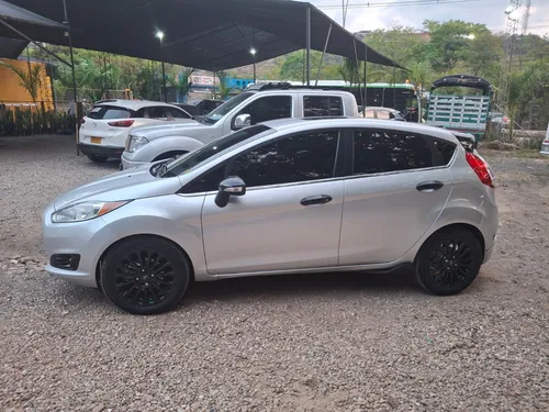 Ford Fiesta 1.6 Hatchback Titanium