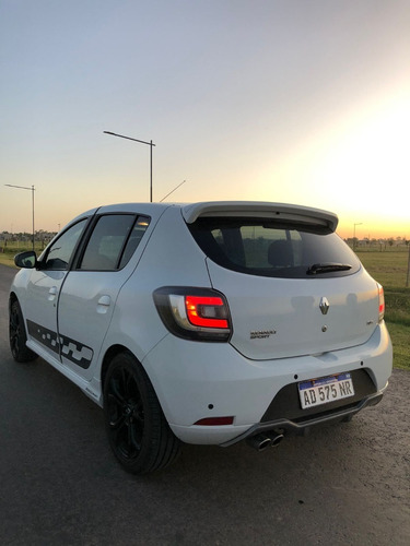 Imagen 9 de 14 de Renault Sandero Rs 2017 65000km /kawacolor