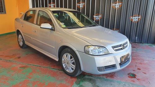 Imagen 1 de 15 de Chevrolet Astra 2.0 Gls Con Gnc
