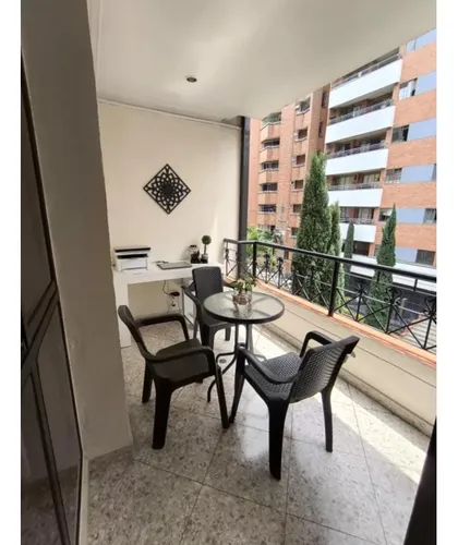 Apartamento En Venta Laureles