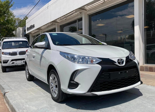 Imagen 3 de 15 de Toyota Yaris 5 Puertas 1.5 6m/t Xs 0km My2023