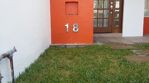 Número Residencial Modelo Arial 18 Cm De Altura