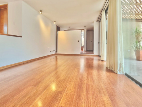 En Venta Práctica, Cómoda Y Linda Casa En Chamisero