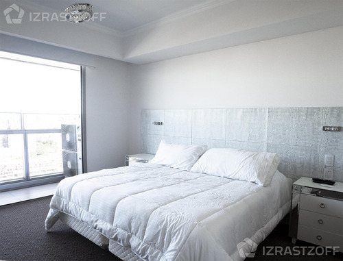 Imagen 8 de 19 de Departamento En Piso Altísimo Del Alvear Icon, Con Vista A La Ciudad