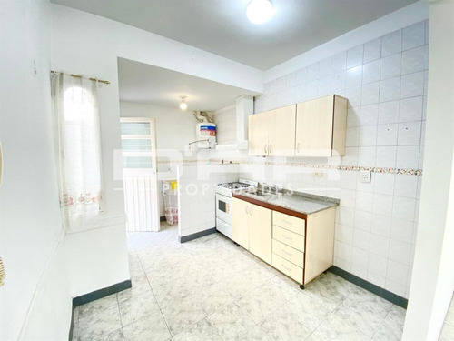 Imagen 2 de 16 de 3 Amb Pb Frente Con Patio! Impecable ***bajas Expensas*** - Bragado 5500