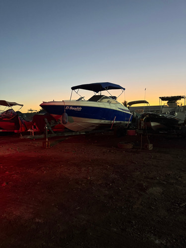 Lancha Modelo 1998, 24 Pies, Motor Yamaha 225 Hp, 4 Tiempos