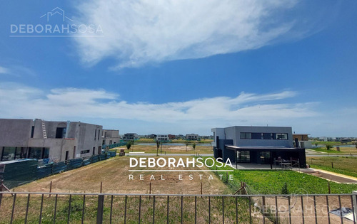 Casa En Venta Puertos Del Lago-escobar-5 Ambientes-maschwitz-escobar