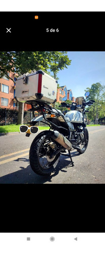 Royald Enfield Himalayan