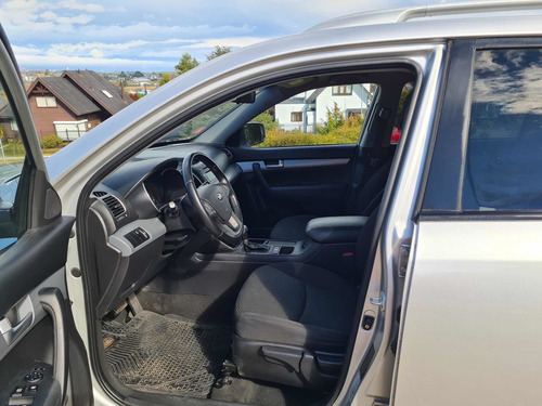 Imagen 8 de 8 de Kia Sorento Automático