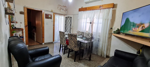 Imagen 12 de 13 de Venta De Casa 4 Ambientes En Caseros, Tres De Febrero