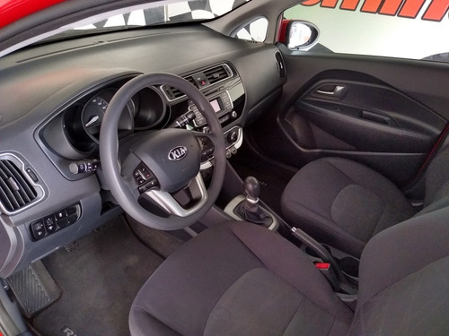 Imagen 10 de 14 de Kia Rio 2017 1.6 Ex Sedan Mt