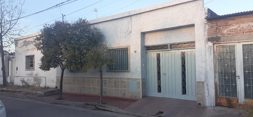 Se Vende Casa B° Centro Villa Dolores-cordoba