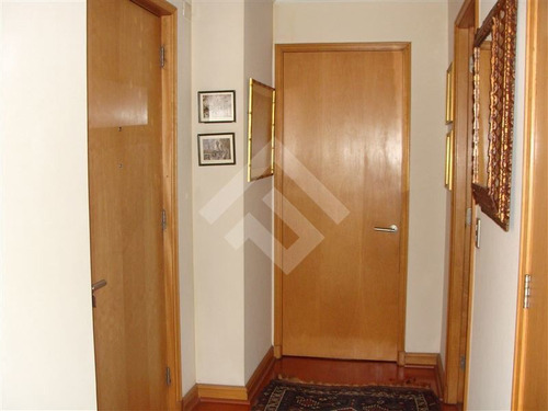 Imagen 8 de 21 de Departamento En Venta De 4 Dorm. En Vitacura