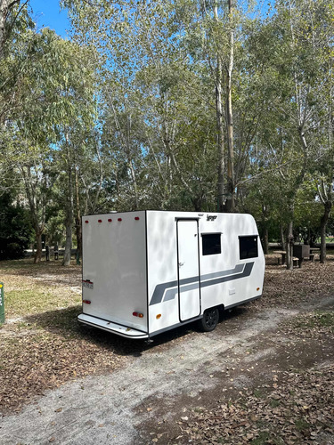 Casa Rodante Iseo 4 Mtrs Para 4 Personas Directo De Fabrica