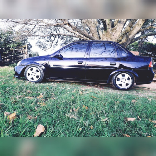 Chevrolet Corsa Classic Sedan