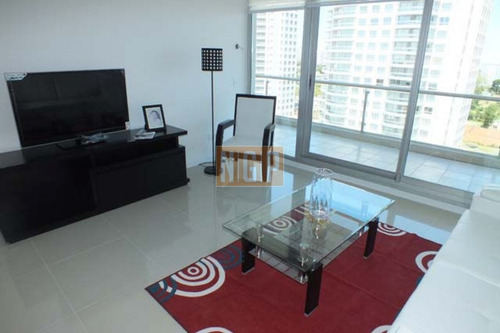 Imagen 9 de 30 de Be Punta Piso Alto Al Frente