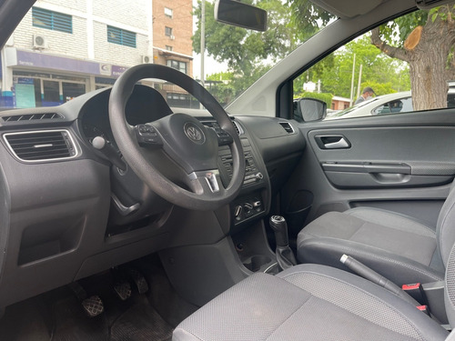 Imagen 7 de 8 de Volkswagen Fox Highline 5ptas. Impecable