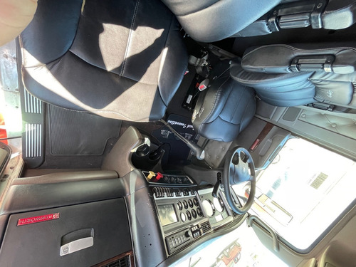 Imagen 12 de 15 de Kenworth T660 2012