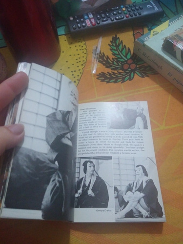 Kabuki By Yasuji Toita & Chiaki Yoshida C12 (Usado)