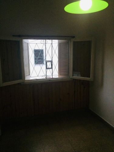 Imagen 8 de 13 de Chalet Ph De 3 Ambientes C/ Cochera En Venta - Moron Sur