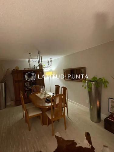 Piso Alto En Roosevelt, 3 Dormitorios