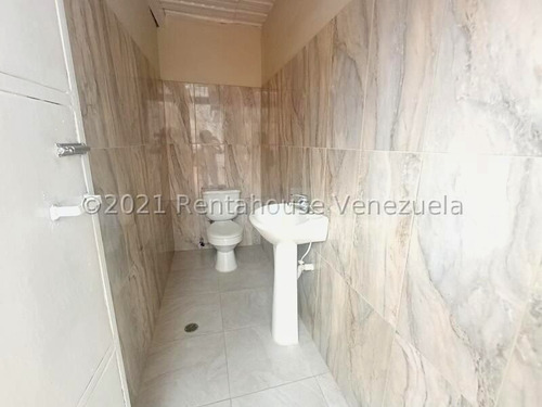 Imagen 22 de 25 de Casa Cagua Centro 04 Dormitorios 04 Baños