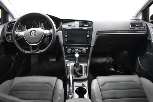 Volkswagen Golf 1.4t Highline Dsg 2018 Rpm Moviles