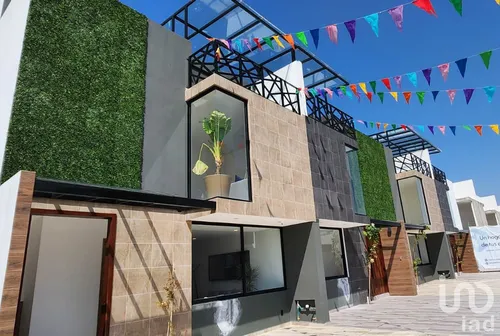 Venta Casa 3 Ambientes Lázaro Cárdenas
