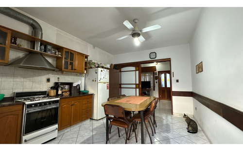 Vendo Casa Con Galpon Barrio Belgrano