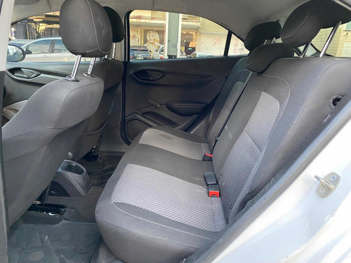 Imagem 8 de 10 de Chevrolet Onix 2019 1.0 Joy 5p