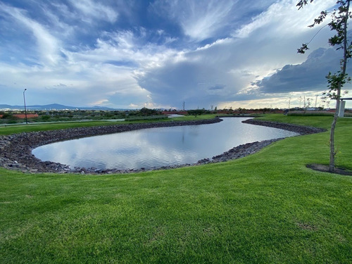 Terreno En Venta Frente A Área Verde- La Espiga