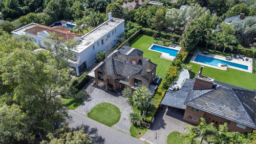 Excelente Casa En Venta Miraflores Country Club - Las Lomitas