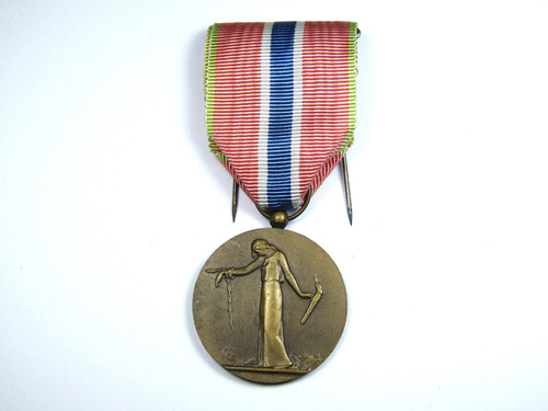 Medalla Francesa De Prisioneros De Guerra Y Deportados Ww1