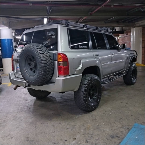 Imagen 7 de 11 de Nissan Patrol 2008