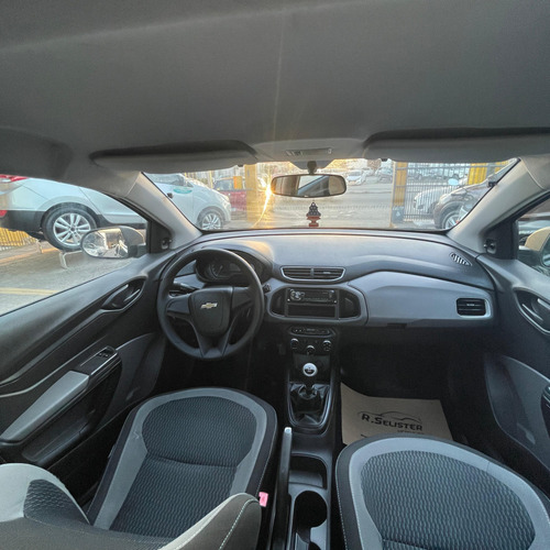 Chevrolet Onix ONIX HATCH LT 1.0 8V FlexPower 5p Mec.