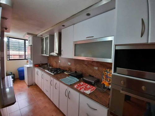Imagen 2 de 8 de Se Vende Apto 89m2 2h/2b/1p Parque Caiza 4213