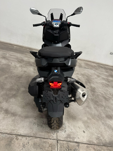 C 400 X