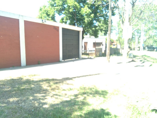 Casa Con Piscina En Jose Marmol