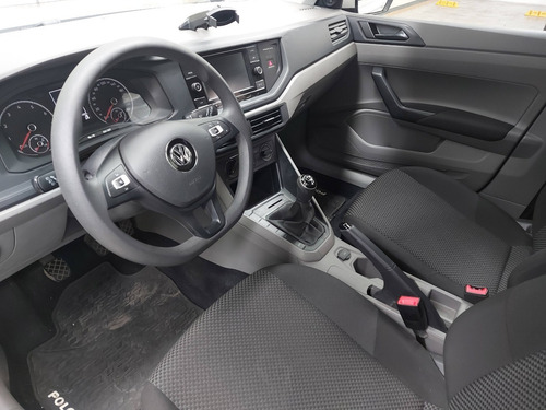 Imagen 9 de 17 de Volkswagen Polo Trendline Msi Manual