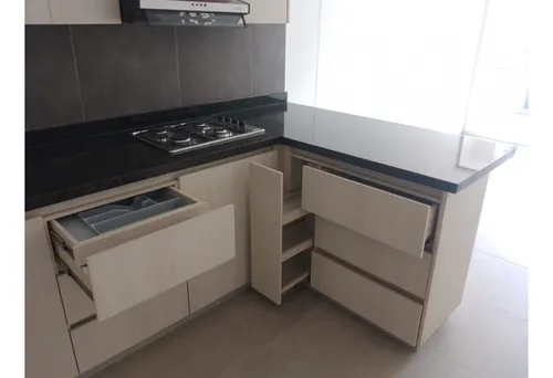 Venta Apartamento 60mts2, En Guabinas, Yumbo, 13093-1