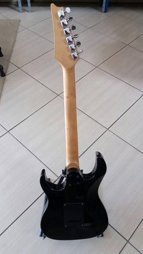 Imagem 4 de 4 de Guitarra Golden Stratocaster