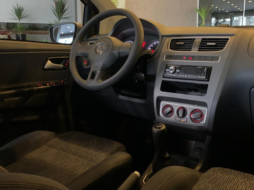 Volkswagen Fox 1.0 Tec Total Flex 5p