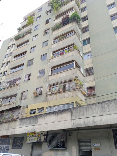 Apartamento En Venta Res Bella Urquia Centro De Los Teques