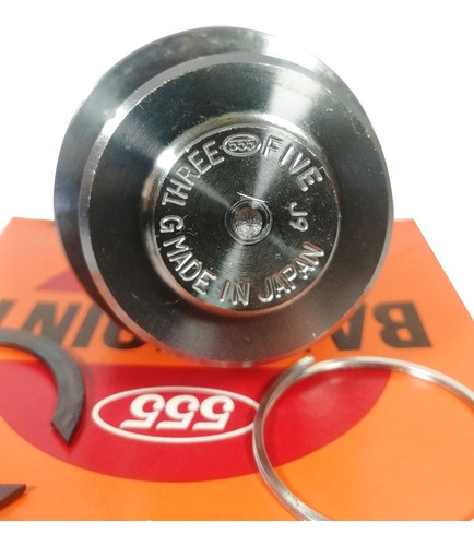 Imagen 2 de 2 de Muñon Inferior Fortuner Hilux Kavak 555 Japon