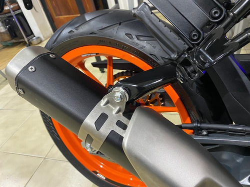 Imagen 21 de 25 de Ktm Duke 390