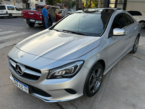 Mercedes-Benz Clase CLA 1.6 Cla200 Urban 156cv At