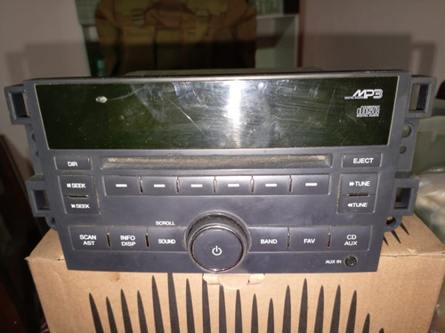 Vendo Radio De Chevrolet Aveo Andando Perfecto (Usado)