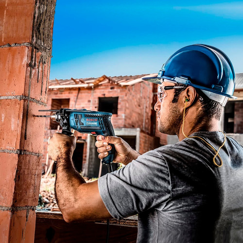 Taladro percutor eléctrico de 13mm Bosch GSB 13 RE 750W + accesorios con maletín de transporte 220V - 230V