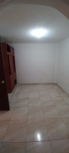 Casa 4 Niveles Área 6 X 12 Mts Con Bodega